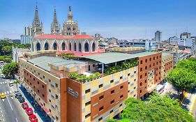 Grand Hotel Guayaquil, Ascend Hotel Collection  4* Ecuador